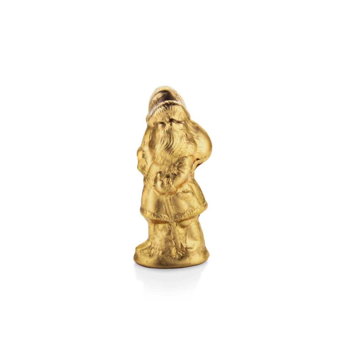 Goldener Schokoladen-Weihnachtsmann von Rausch, stehend und detailliert verziert, aufgenommen vor weißem Hintergrund.