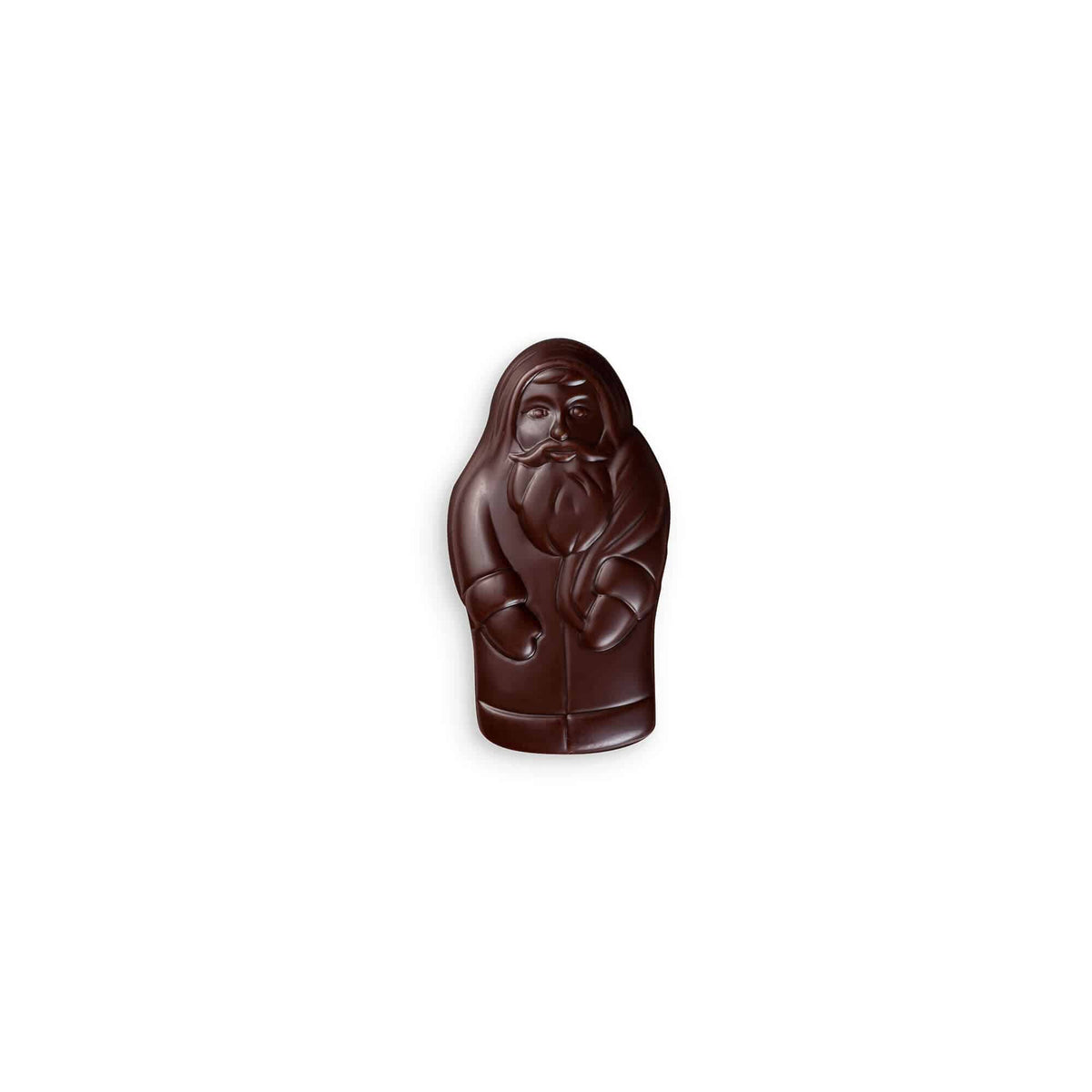 Dunkle Schokoladenfigur in Form eines Weihnachtsmannes vor weißem Hintergrund.